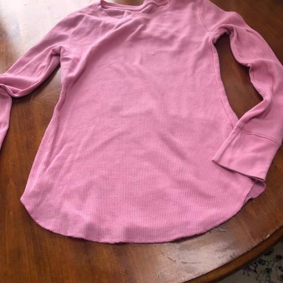 Four long sleeve teeshirts-  mix of exsmall and small- some are new , some not - Picture 7 of 11